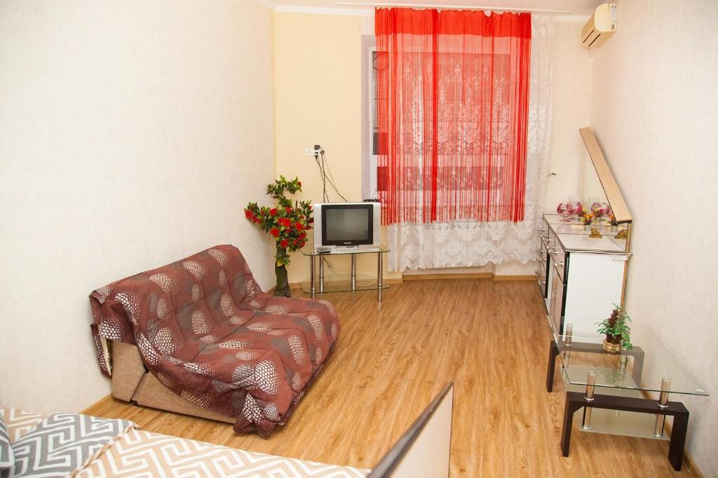 Semi-Luxury Apartment On Zhukovskogo Street 57 Zaporizhia Exterior foto